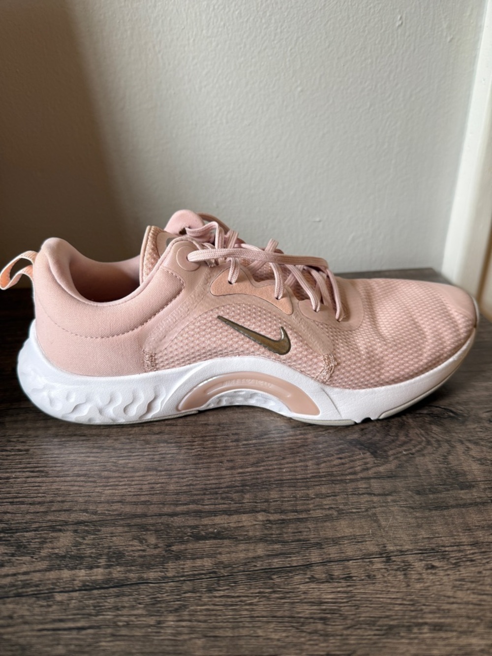 Nike Pink Lightweight Training Sneaker with Pewter Swoosh